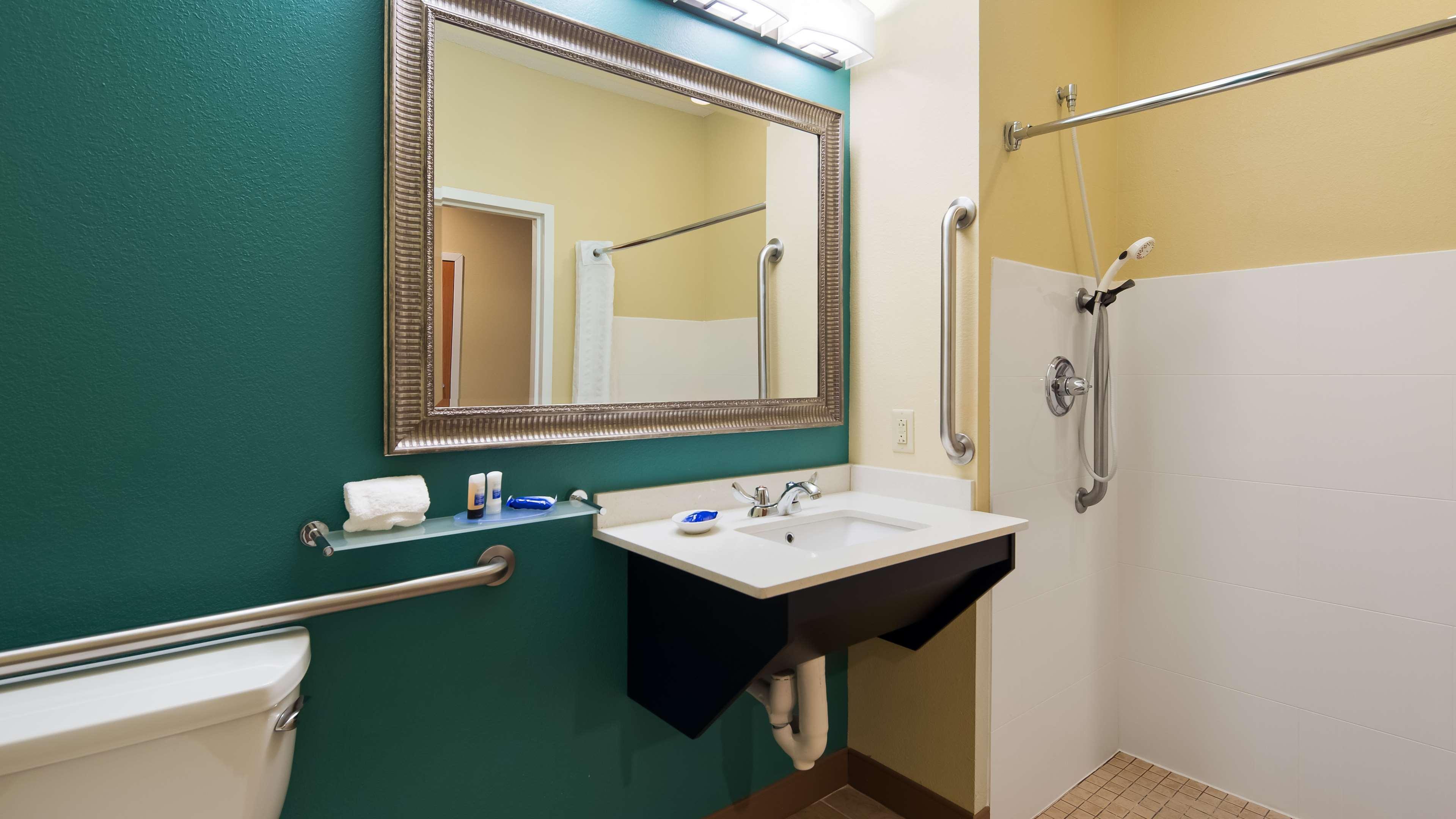 Best Western Plus Harrisburg Mechanicsburg Hotel